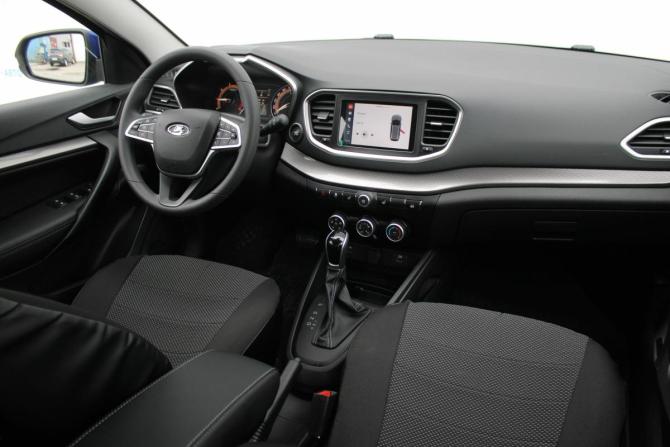 Lada (ВАЗ) Vesta I Рестайлинг (NG) с пробегом 2025 года, цена 1 359 000 рублей, 6000 км, универсал, Автокод Объявления