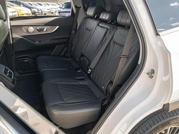 Chery Tiggo 8 Pro Max I Рестайлинг с пробегом 2023 года, цена 2 450 000 рублей, 55675 км, внедорожник, Автокод Объявления