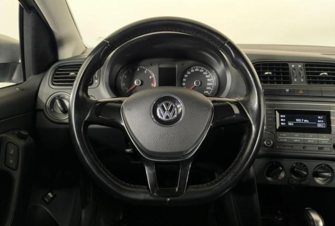 Volkswagen Polo V Рестайлинг с пробегом 2017 года, цена 1 160 000 рублей, 114945 км, седан, Автокод Объявления