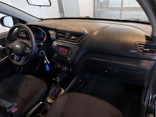 Kia Rio III с пробегом 2014 года, цена 568 000 рублей, 240296 км, седан, Автокод Объявления