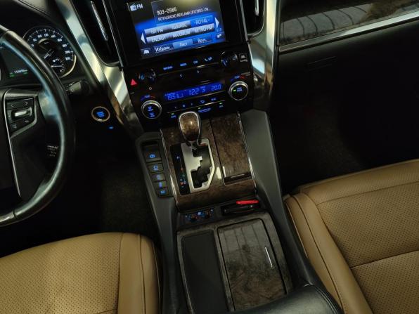 Toyota Alphard III Рестайлинг с пробегом 2019 года, цена 4 852 000 рублей, 159900 км, минивэн, Автокод Объявления