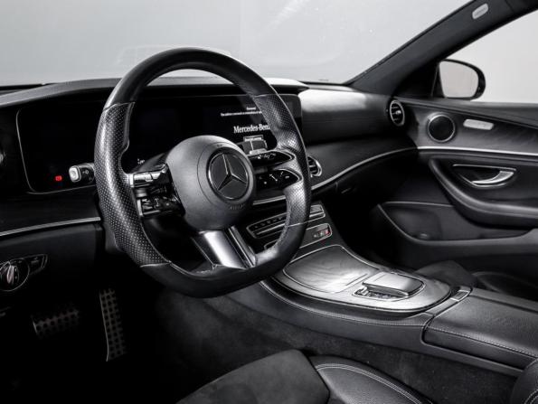 Mercedes-Benz E-Класс V (W213 S213 C238) Рестайлинг с пробегом 2020 года, цена 4 590 000 рублей, 60928 км, седан, Автокод Объявления