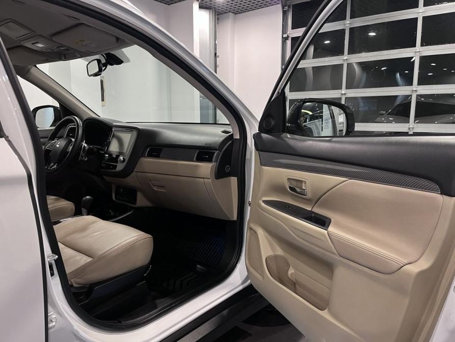 Mitsubishi Outlander III Рестайлинг 3 Чебоксары  - изображение 26