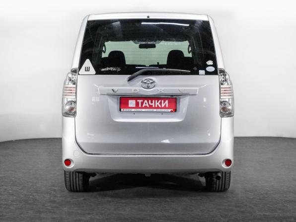 Toyota Voxy II (R70) с пробегом 2008 года, цена 1 275 000 рублей, 187315 км, минивэн, Автокод Объявления