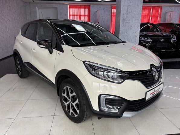 Renault Kaptur I с пробегом 2018 года, цена 1 695 000 рублей, 40051 км, внедорожник, Автокод Объявления