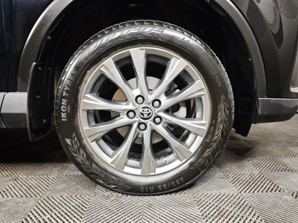 Toyota RAV4 IV (XA40) Рестайлинг с пробегом 2019 года, цена 2 050 000 рублей, 236473 км, внедорожник, Автокод Объявления