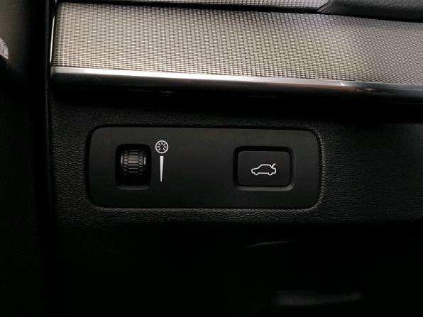 Volvo XC90 II с пробегом 2018 года, цена 4 598 000 рублей, 73991 км, внедорожник, Автокод Объявления