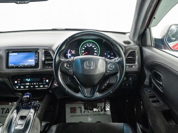 Honda Vezel I с пробегом 2017 года, цена 1 675 000 рублей, 110590 км, внедорожник, Автокод Объявления