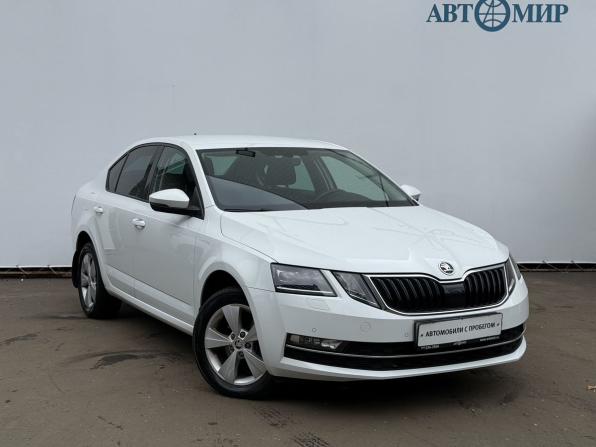 Skoda Octavia III (A7) Рестайлинг с пробегом 2019 года, цена 1 990 000 рублей, 70111 км, лифтбек, Автокод Объявления