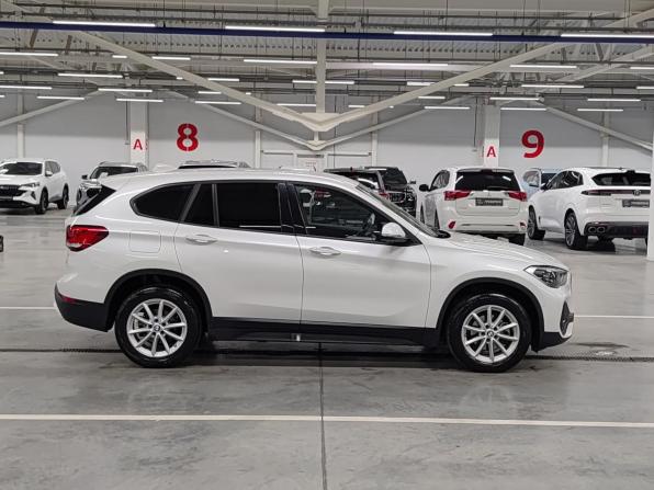 BMW X1 II (F48) Рестайлинг с пробегом 2020 года, цена 3 030 000 рублей, 38361 км, внедорожник, Автокод Объявления