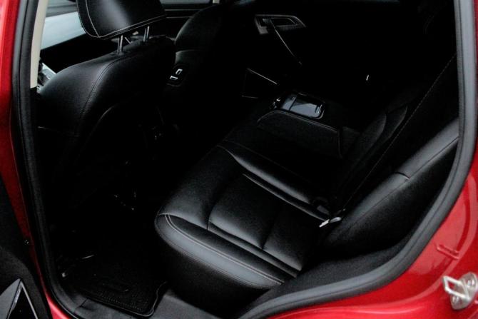 Geely Atlas I с пробегом 2018 года, цена 1 695 000 рублей, 75530 км, внедорожник, Автокод Объявления