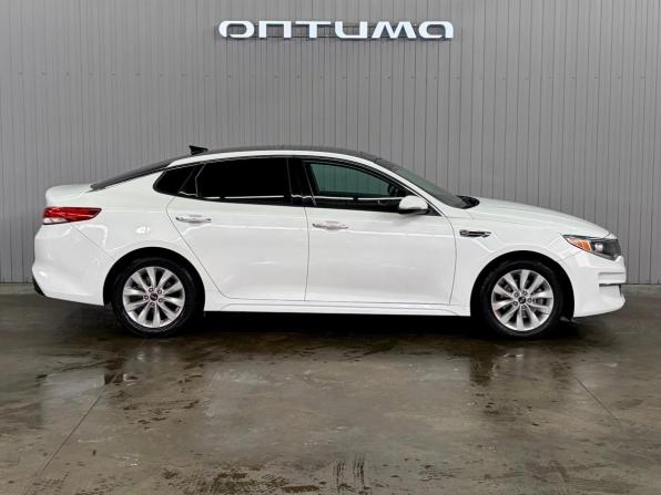 Kia Optima IV с пробегом 2017 года, цена 1 687 000 рублей, 195000 км, седан, Автокод Объявления