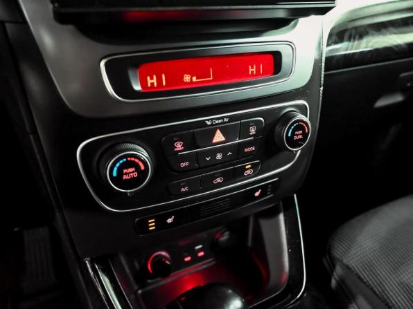 Kia Sorento II Рестайлинг с пробегом 2021 года, цена 2 600 000 рублей, 73873 км, внедорожник, Автокод Объявления