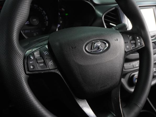 Lada (ВАЗ) Vesta I с пробегом 2017 года, цена 749 000 рублей, 213943 км, седан, Автокод Объявления