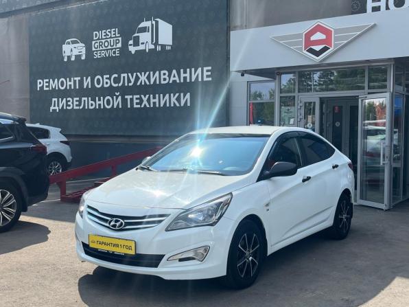 Hyundai Solaris I Рестайлинг с пробегом 2015 года, цена 950 000 рублей, 144876 км, седан, Автокод Объявления