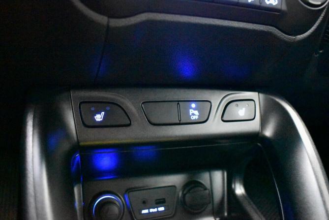 Hyundai ix35 I Рестайлинг с пробегом 2013 года, цена 1 070 000 рублей, 240110 км, внедорожник, Автокод Объявления
