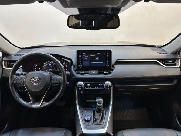 Toyota RAV4 V (XA50) с пробегом 2021 года, цена 3 930 000 рублей, 70142 км, внедорожник, Автокод Объявления