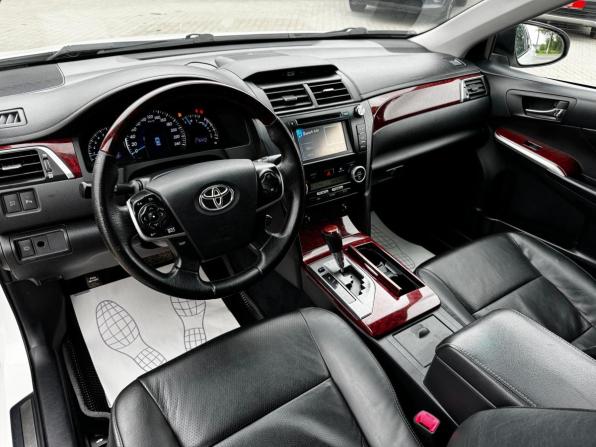 Toyota Camry VII (XV50) с пробегом 2011 года, цена 1 480 000 рублей, 276500 км, седан, Автокод Объявления