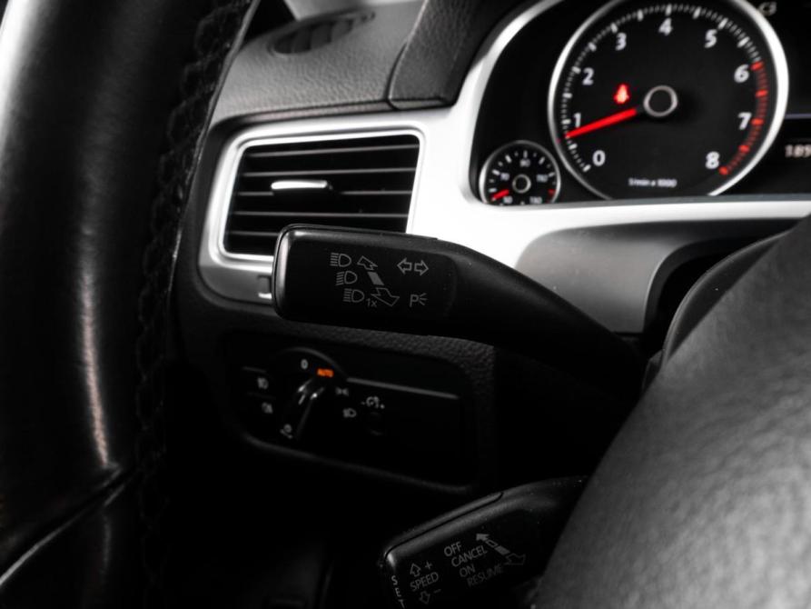 Volkswagen Touareg II Рестайлинг Тюмень  - изображение 20
