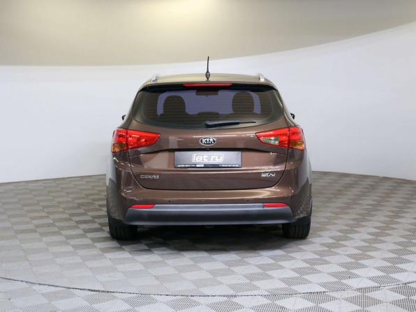 Kia Ceed II с пробегом 2014 года, цена 990 000 рублей, 250945 км, универсал, Автокод Объявления