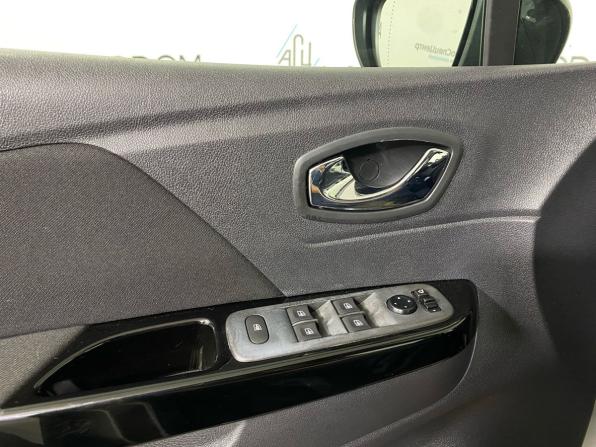 Renault Kaptur I с пробегом 2020 года, цена 1 369 000 рублей, 88939 км, внедорожник, Автокод Объявления
