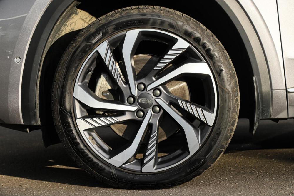Geely Monjaro I Москва  - изображение 34