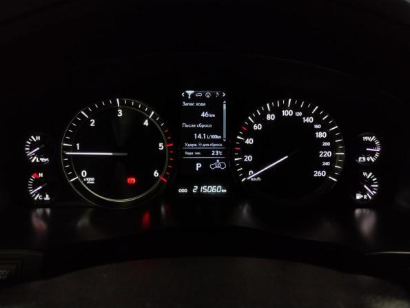 Lexus LX III Рестайлинг 2 с пробегом 2015 года, цена 5 172 000 рублей, 215059 км, внедорожник, Автокод Объявления