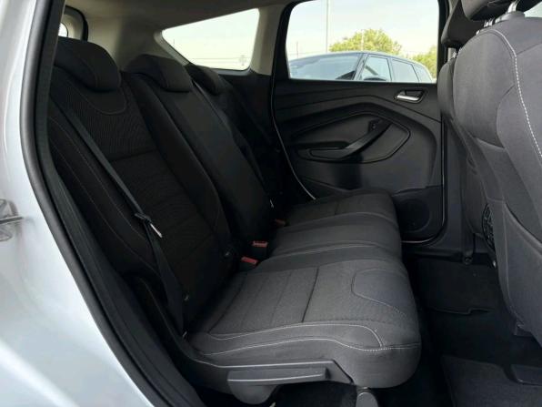 Ford Kuga II с пробегом 2014 года, цена 1 099 000 рублей, 225696 км, внедорожник, Автокод Объявления