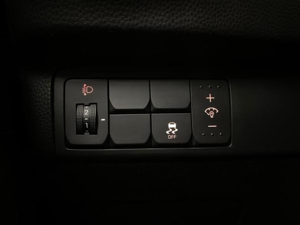 Kia Soul II Рестайлинг с пробегом 2018 года, цена 1 190 000 рублей, 202894 км, хэтчбек, Автокод Объявления