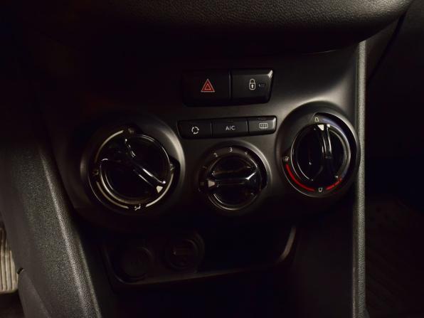 Peugeot 208 I с пробегом 2013 года, цена 599 995 рублей, 134206 км, хэтчбек, Автокод Объявления
