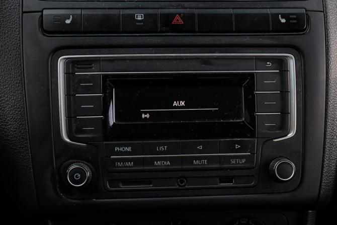 Volkswagen Polo V Рестайлинг с пробегом 2016 года, цена 1 075 000 рублей, 134988 км, седан, Автокод Объявления