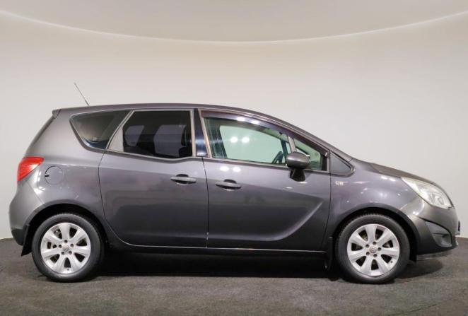 Opel Meriva B с пробегом 2012 года, цена 650 000 рублей, 179213 км, компактвэн, Автокод Объявления