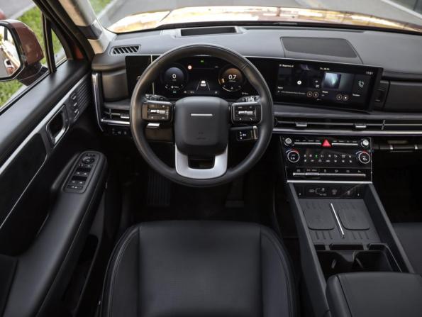 Hyundai Santa Fe V (MX5) с пробегом 2025 года, цена 5 299 000 рублей, 5050 км, внедорожник, Автокод Объявления