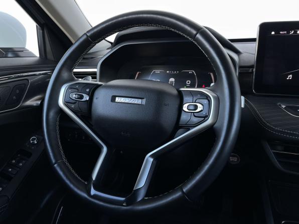 Haval Jolion I с пробегом 2023 года, цена 1 798 000 рублей, 41996 км, внедорожник, Автокод Объявления
