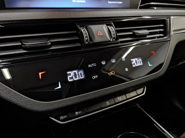 Hongqi HS5 I с пробегом 2024 года, цена 2 750 000 рублей, 17294 км, внедорожник, Автокод Объявления