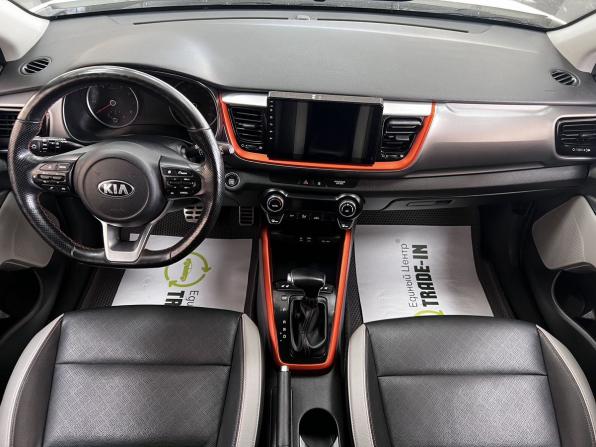 Kia Stonic I с пробегом 2018 года, цена 1 695 000 рублей, 156988 км, внедорожник, Автокод Объявления
