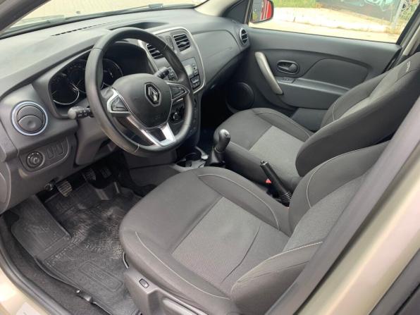 Renault Sandero II Рестайлинг с пробегом 2019 года, цена 1 000 000 рублей, 105051 км, хэтчбек, Автокод Объявления