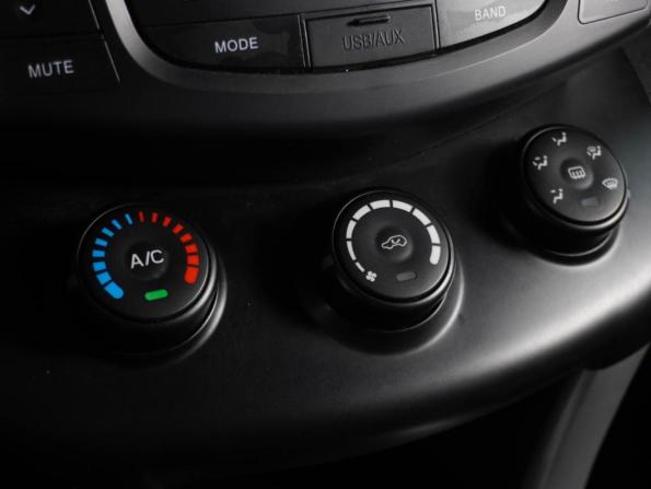 Lifan X60 I Рестайлинг с пробегом 2015 года, цена 674 000 рублей, 192111 км, внедорожник, Автокод Объявления