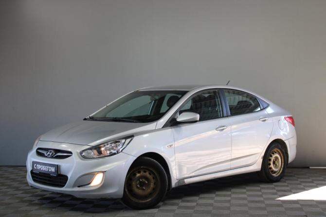 Hyundai Solaris I с пробегом 2013 года, цена 800 000 рублей, 210250 км, седан, Автокод Объявления