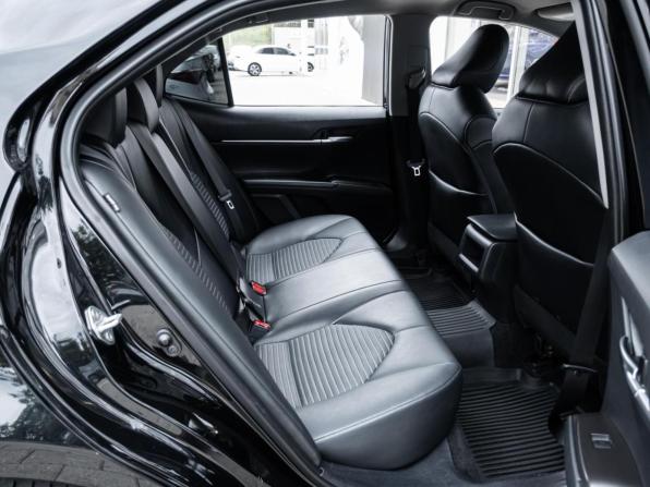 Toyota Camry VIII (XV70) Рестайлинг с пробегом 2021 года, цена 2 580 000 рублей, 107719 км, седан, Автокод Объявления
