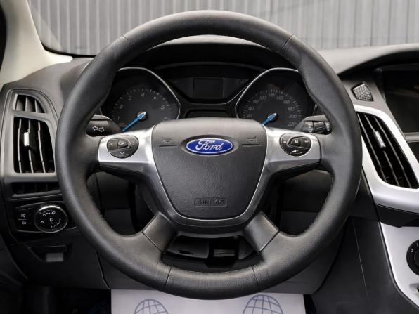 Ford Focus III с пробегом 2012 года, цена 717 000 рублей, 159676 км, хэтчбек, Автокод Объявления
