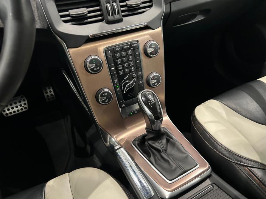 Volvo V40 Cross Country I Санкт-Петербург  - изображение 19