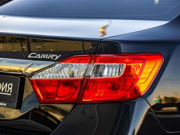 Toyota Camry VII (XV50) с пробегом 2013 года, цена 1 498 000 рублей, 198593 км, седан, Автокод Объявления