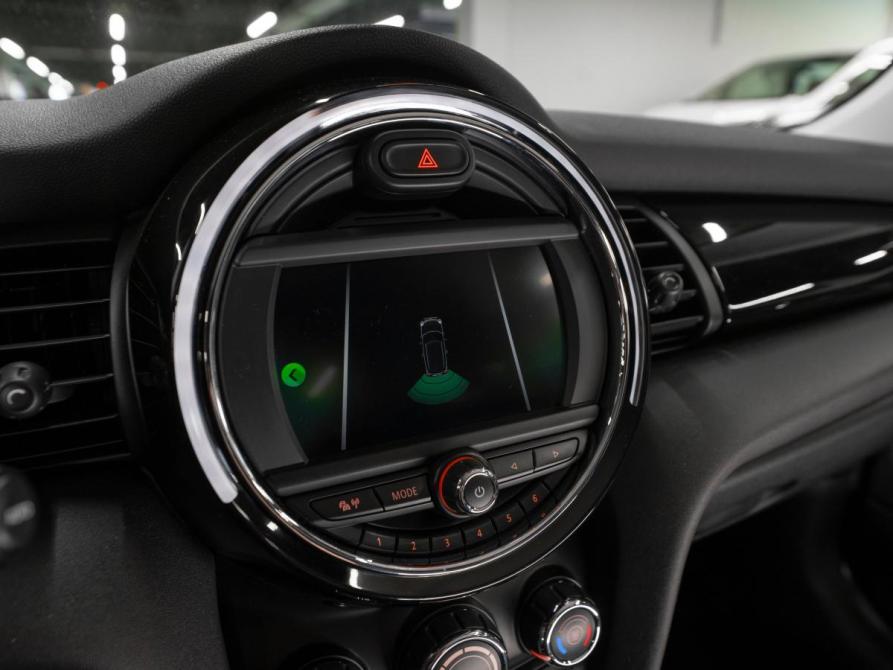 Mini Hatch III (F55/F56) Москва  - изображение 20
