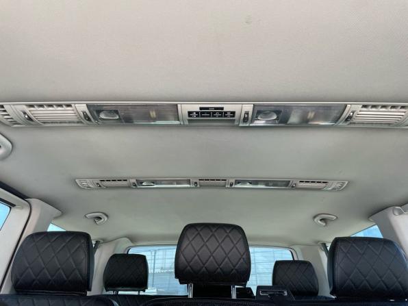 Volkswagen Caravelle T6 с пробегом 2015 года, цена 2 690 000 рублей, 240005 км, минивэн, Автокод Объявления