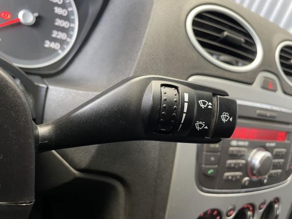 Ford Focus II с пробегом 2007 года, цена 337 000 рублей, 230510 км, седан, Автокод Объявления