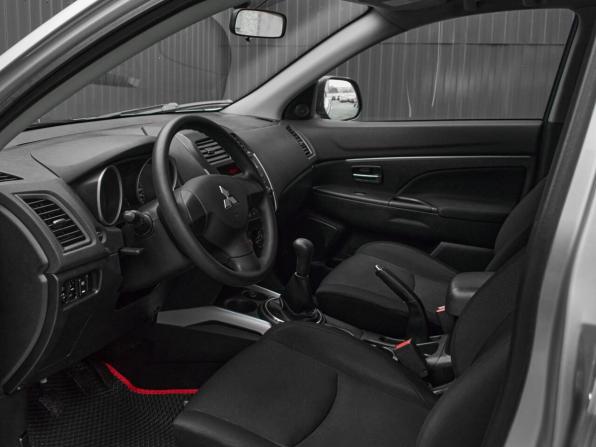 Mitsubishi ASX I с пробегом 2011 года, цена 940 000 рублей, 182293 км, внедорожник, Автокод Объявления