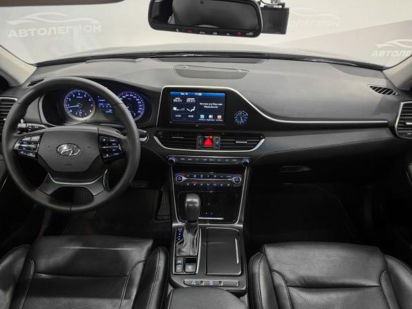 Hyundai Grandeur VI с пробегом 2018 года, цена 2 220 000 рублей, 170000 км, седан, Автокод Объявления