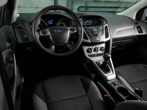 Ford Focus III с пробегом 2012 года, цена 969 000 рублей, 74649 км, хэтчбек, Автокод Объявления