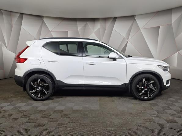 Volvo XC40 I с пробегом 2019 года, цена 2 489 000 рублей, 77836 км, внедорожник, Автокод Объявления